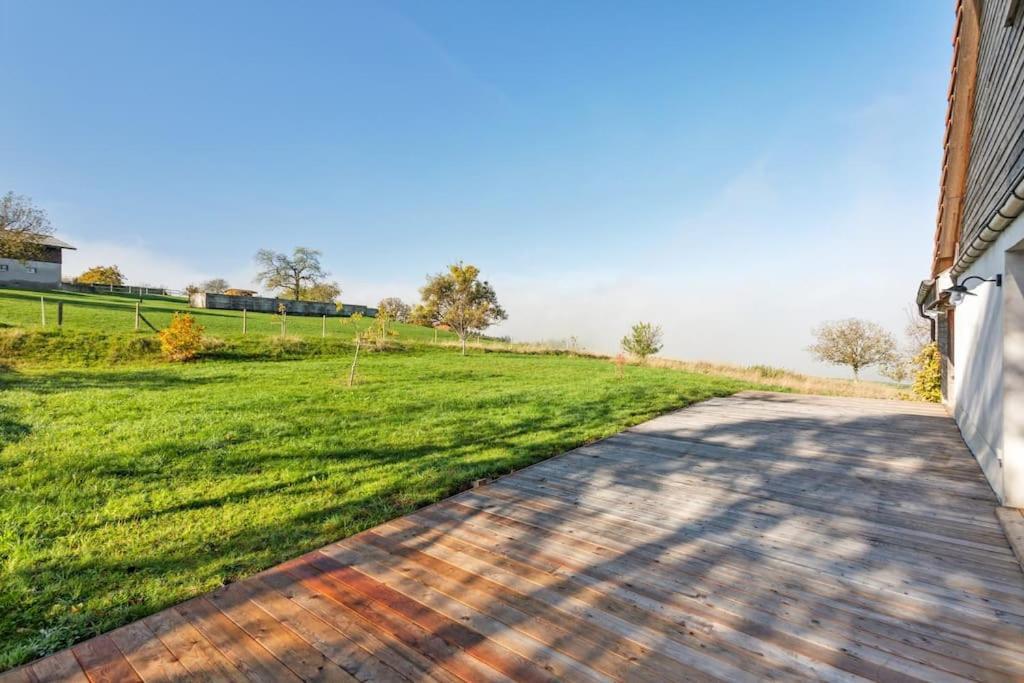 Completely Refurbished Typical Swiss Farmhouse Villa Vuissens Exterior photo